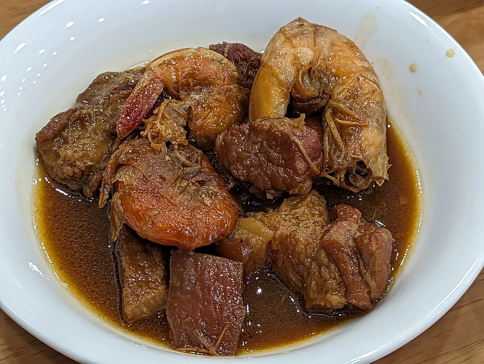 Ảnh minh họa cho Khách sạn Hạ Long có chỗ đỗ ô tô