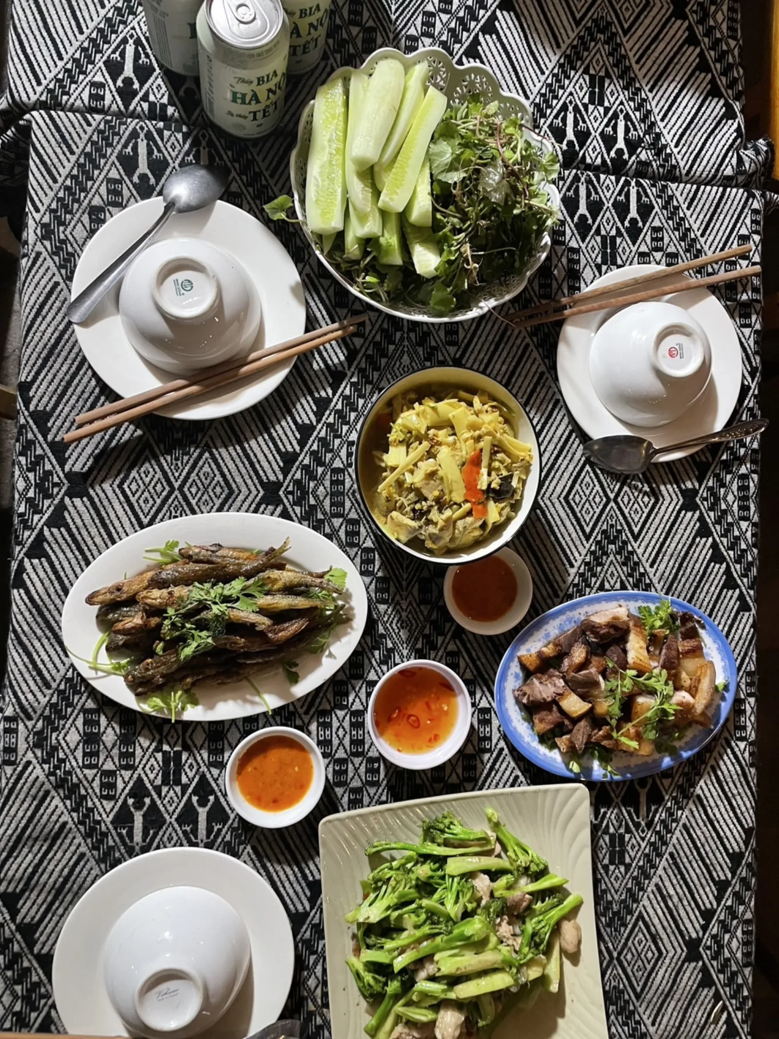 Ảnh minh họa cho Chi phí ẩn khi đi du thuyền Hạ Long cần kiểm tra