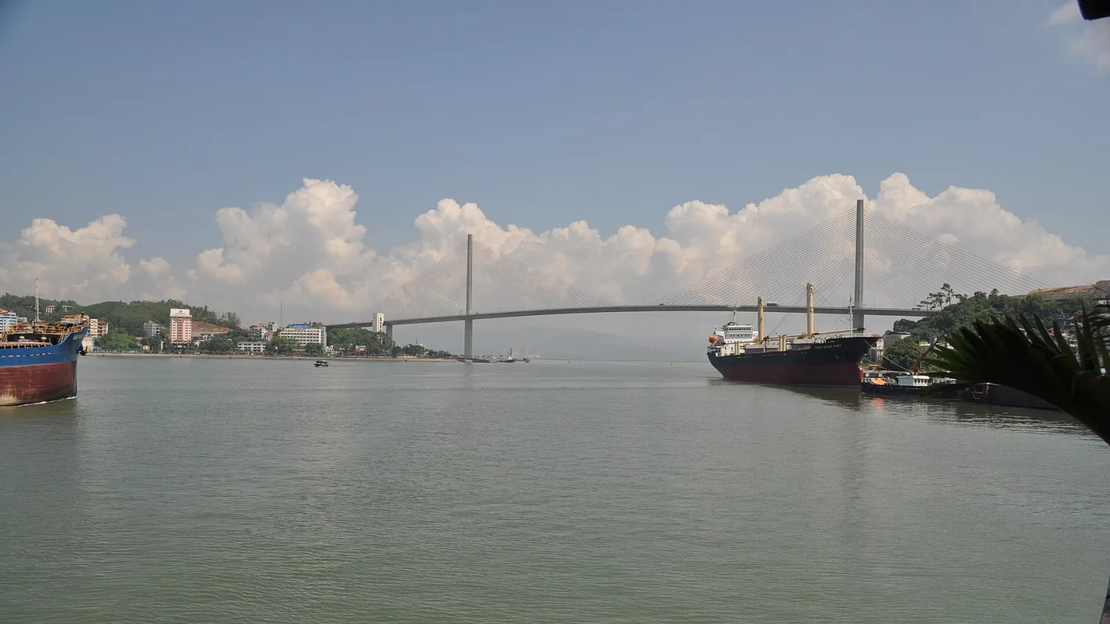 Ảnh minh họa cho Hạ Long về đêm