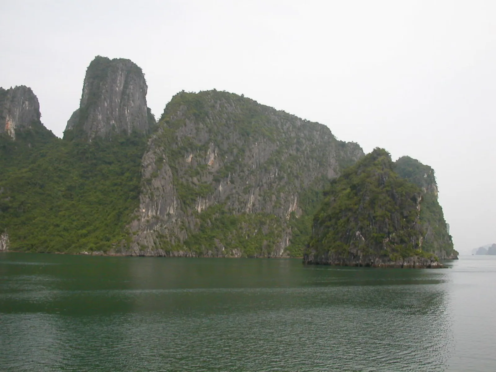 Ảnh minh họa cho Làng chài Cửa Vạn