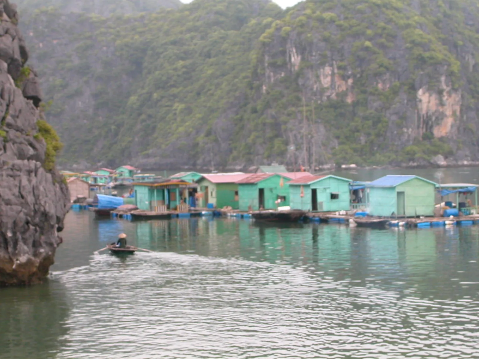 Ảnh minh họa cho Vịnh Hạ Long - Cát Bà
