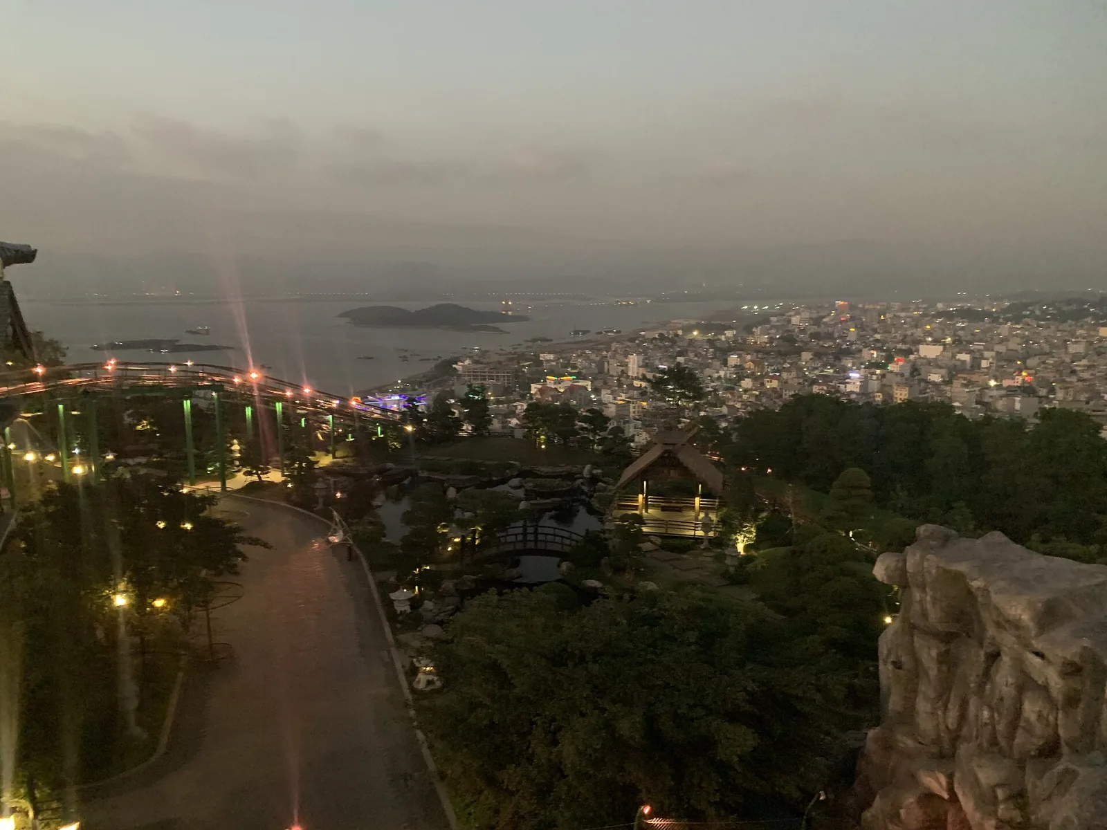 Ảnh minh họa cho Lịch trình Hạ Long 3 ngày 2 đêm cho người lớn tuổi