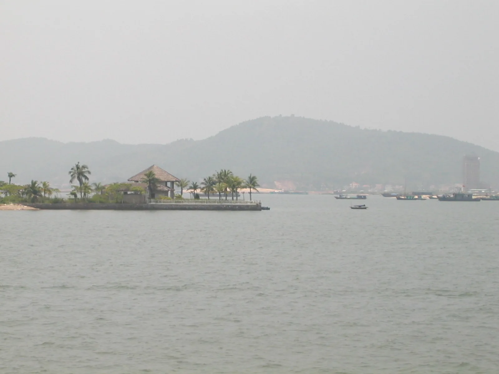 Ảnh minh họa cho Villa Hạ Long gần Cảng Tuần Châu