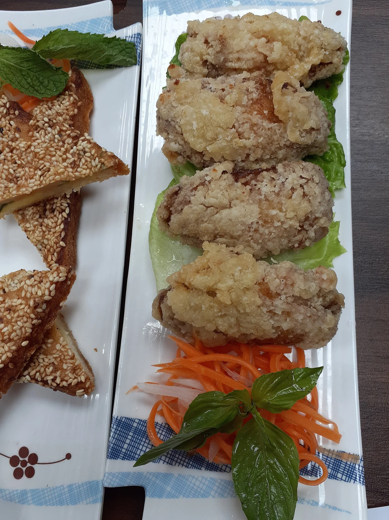 Ảnh minh họa cho Cháo hàu Hạ Long