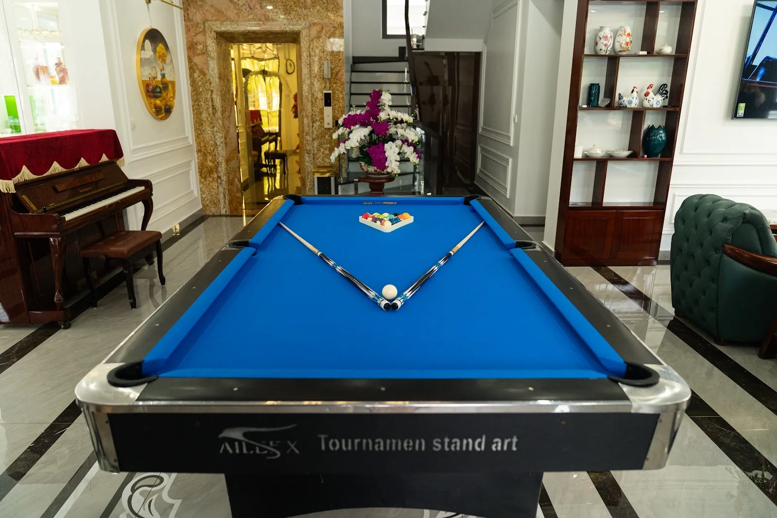 Villa ROSEMARI, Hạ Long